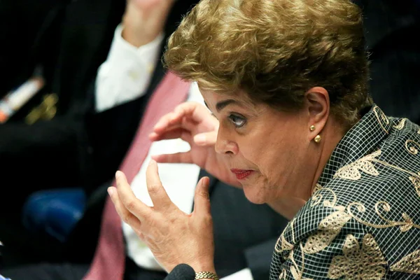 Ação de Dilma contra delator por falso testemunho é arquivada