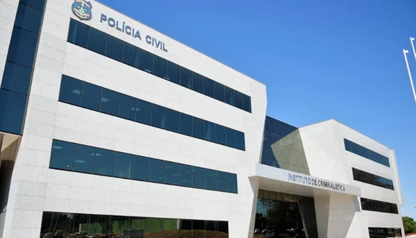 PCDF entrega à CPI laudo de perícia feita em celular de Dominguetti