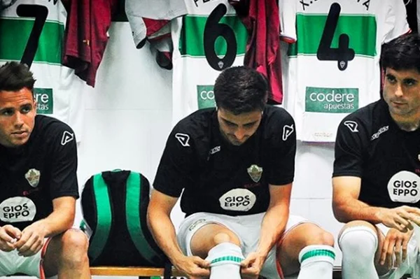 Jogadores do Elche no vestiário