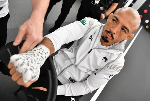 Estreia no boxe vai aliviar o “preju” que José Aldo teve com Bolsonaro