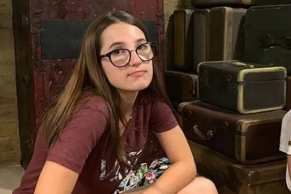 Foto colorida de Isabele Ramos Guimarães, de 14 anos - Metrópoles