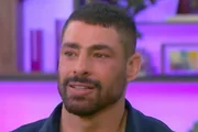 Cauã Reymond se emociona no Mais Você