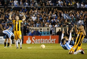Racing eliminado para o Guaraní do Paraguai em 2015