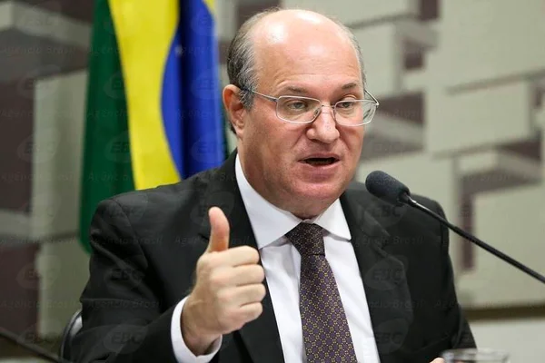 Copom reúne-se esta semana com expectativa de queda nos juros básicos