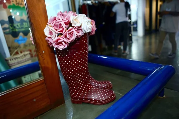 Bazar Designers reúne moda e arte em Brasília
