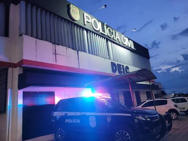 Funcionário de banco é preso por dar golpe em executivos
