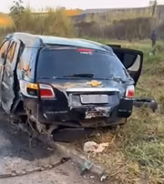 Carro de Fabiano, dupla de César Menotti, capotou em rodovia