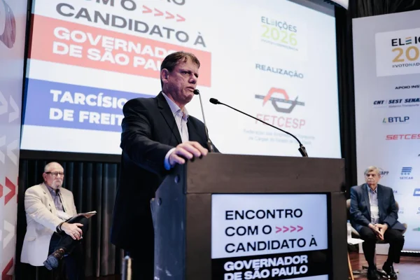 tarcísio de freitas durante sabatina promovida pela Fetcesp, em São Paulo, no dia 31 de agosto de 2016