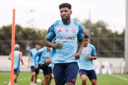 Emerson treinou com o Flamengo nesta terça (29/7)