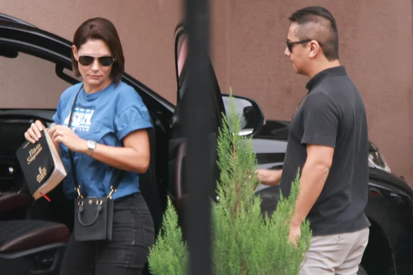 Irmão de Michelle rebate Eduardo Bolsonaro por chamá-la de “imatura”
