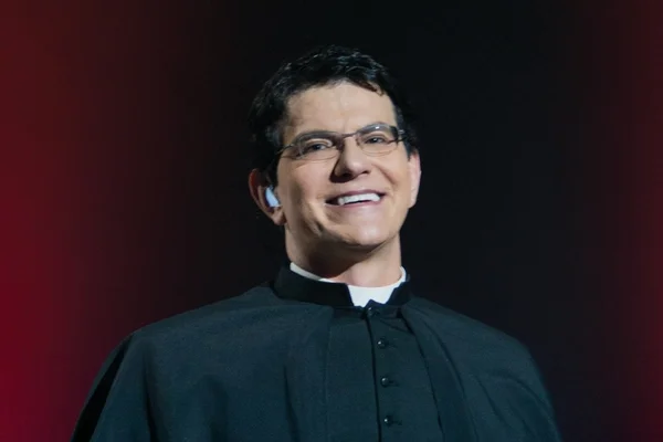 padre Reginaldo Manzotti