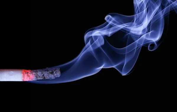 Gasto com cigarro é quase igual ao do arroz com feijão