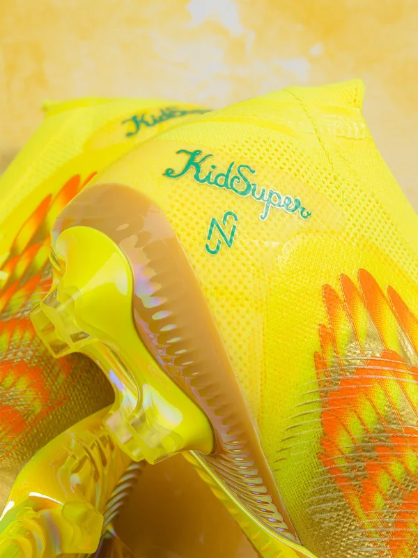 Neymar homenageia os filhos em nova chuteira exclusiva para a Copa - destaque galeria