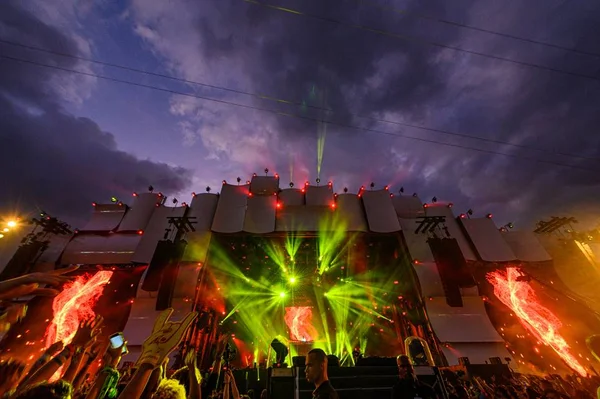 Seis pessoas morreram de overdose de cocaína no Rock in Rio 2019?