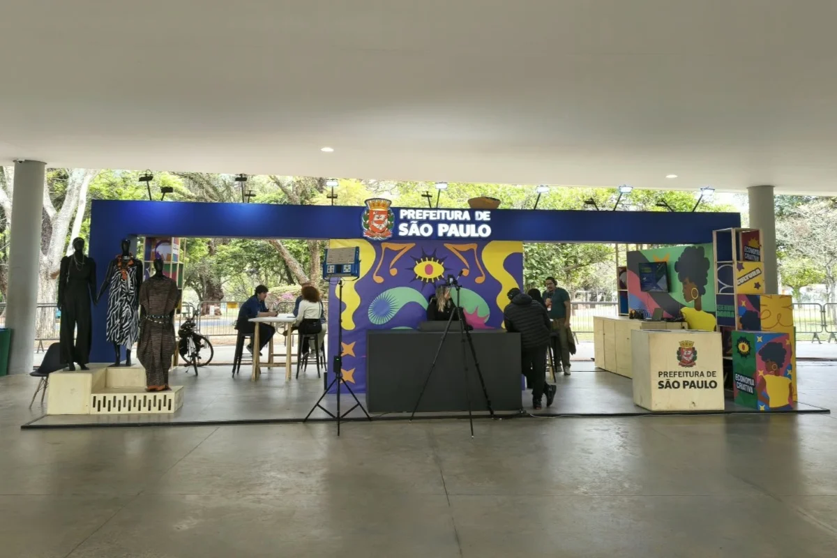Instalações da SP2B sob a marquise do Parque Ibirapuera, em São Paulo Instalações da SP2B sob a marquise do Parque Ibirapuera, em São Paulo
