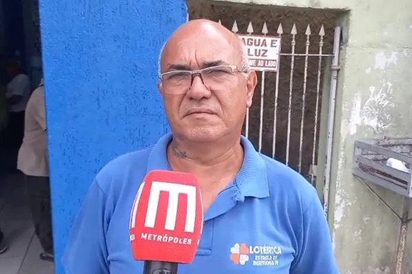 Valdeir, dono de lotérica em Franco da Rocha (SP) onde foi feita aposta vencedora da Mega da Virada - Metrópoles