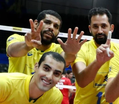 Polêmica: atletas da seleção de vôlei fazem suposta alusão a Bolsonaro