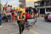 Em visita ao Varjão, Grass promete aluguel social “em larga escala” no DF - imagem 2 Em visita ao Varjão, Grass promete aluguel social “em larga escala” no DF - imagem 2