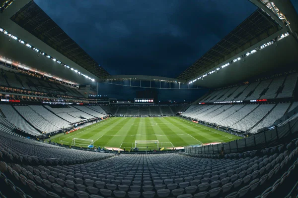 Copa do Brasil: veja as escalações de Vasco e Corinthians para a final