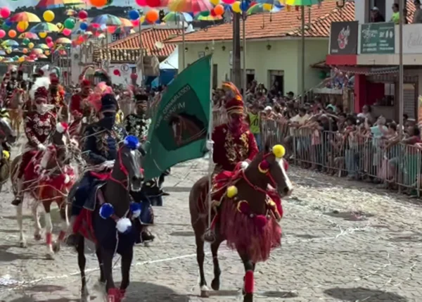 Carnaval a cavalo em Bonfim