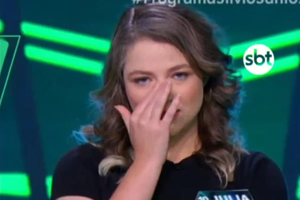 Participante Julia no programa Show do Milhão - Metrópoles