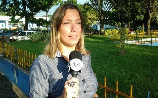 Demitida do SBT por brigar com agente, jornalista pede desculpas