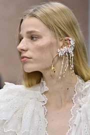 Acessórios no desfile da Chloé