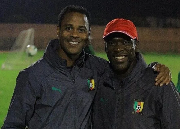 Dupla decepciona e Camarões demite Seedorf e Kluivert da seleção
