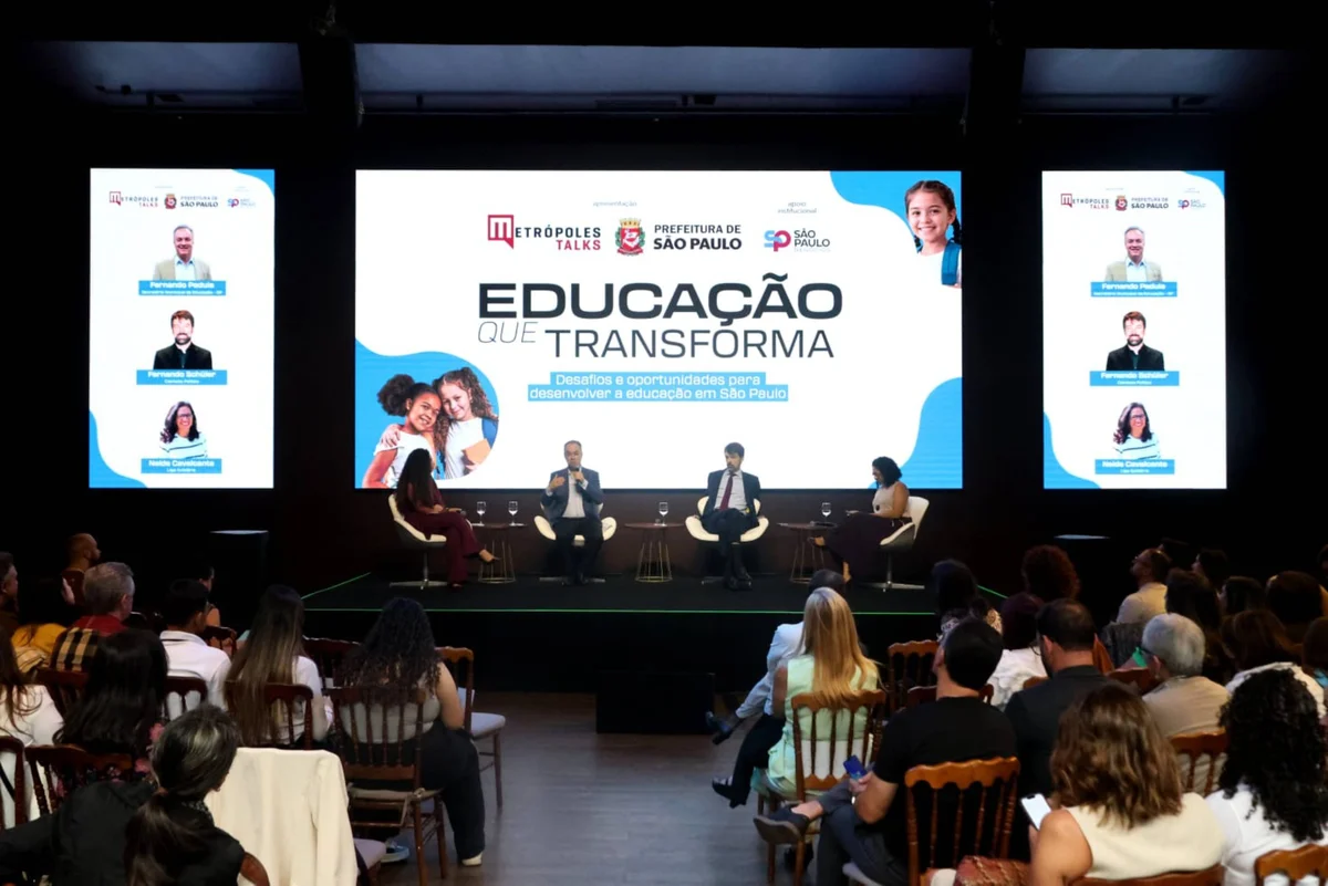 Políticas públicas devem priorizar a formação de professores
