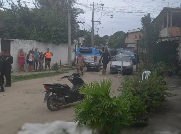 Operação da PM no Porto do Rosa, em São Gonçalo, termina com morto e 2 baleados