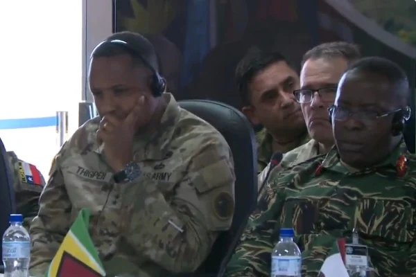 Exército tradução
