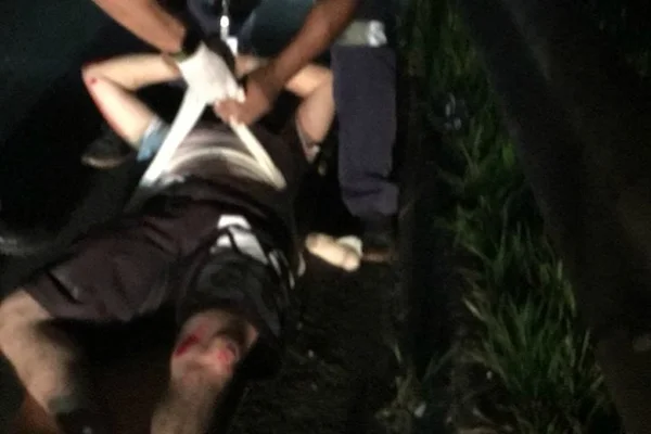 Mulher flagra acidente e descobre que vítima é o próprio filho