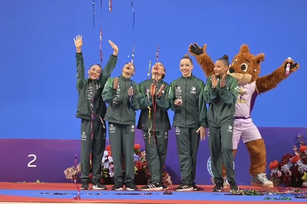 Brasil conquista a prata no Mundial Júnior de ginástica rítmica - Metrópoles