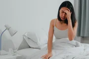 É importante que o cuidado com a memória seja diário. Por isso, antes de dormir, tente recordar das atividades que fez ao longo do dia