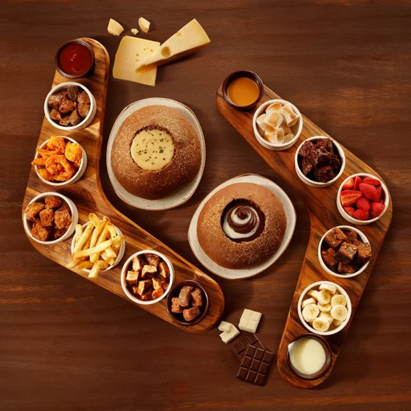 Pra pedir no friozinho: Outback lança novas versões de fondue para delivery
