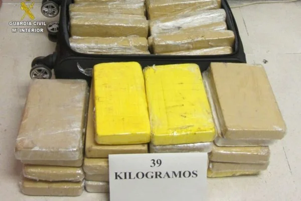 Cocaína em avião da FAB: além de ex-sargento, sentença condenou mais 2