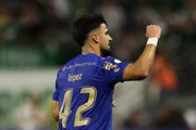 O Palmeiras venceu o Santos por 3 x 0 O Palmeiras venceu o Santos por 3 x 0