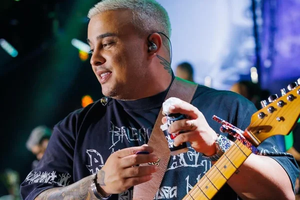 Kauan, dupla de Matheus, tem celular levado por bandido em São Paulo - Metrópoles