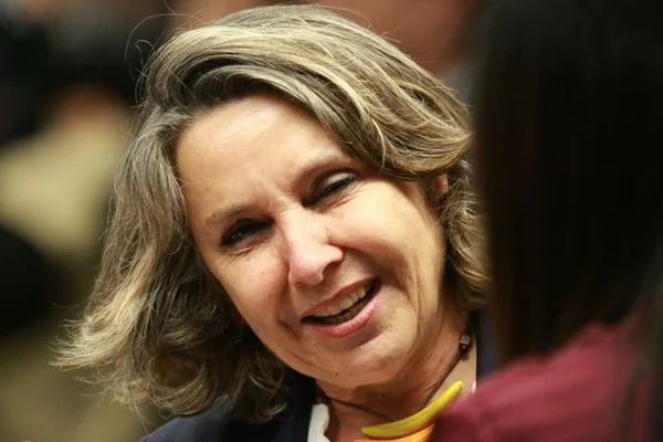 Votação que livrou Temer na CCJ gera embate entre deputados do DF