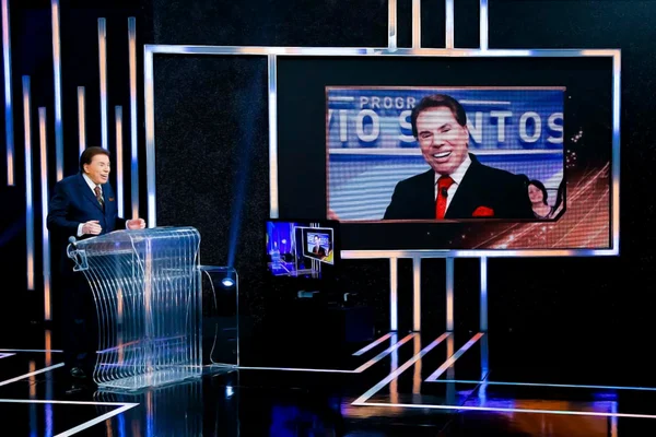 Silvio Santos anuncia Troféu Imprensa para ele próprio
