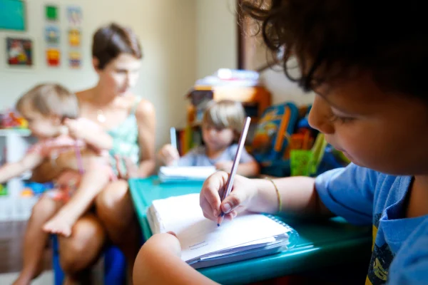Reajuste na mensalidade de escolas particulares no DF deve chegar a 14%