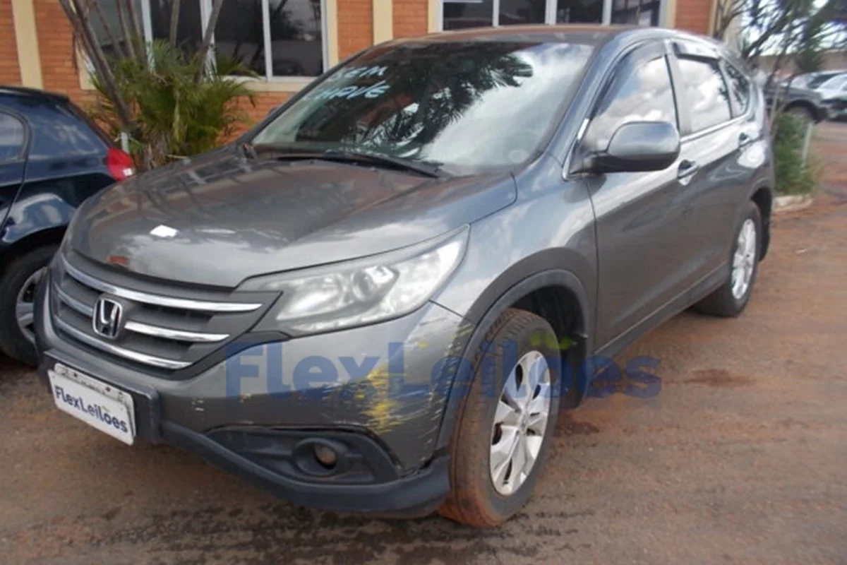 Honda CR 2013 R$ 7,5 mil Honda CR 2013 R$ 7,5 mil