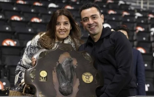 Xavi Hernández e esposa Núria Cunillera