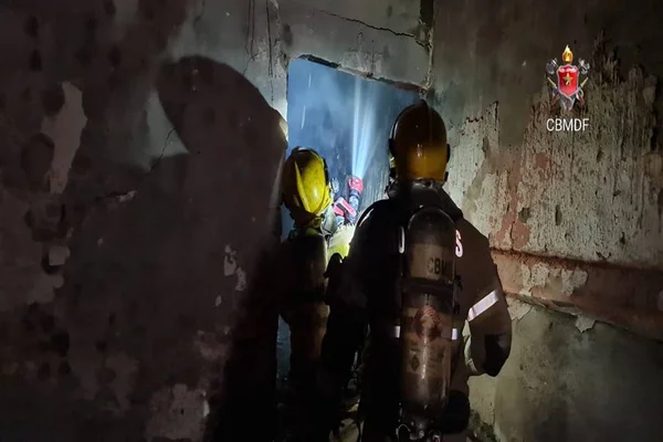 Incêndio barracos