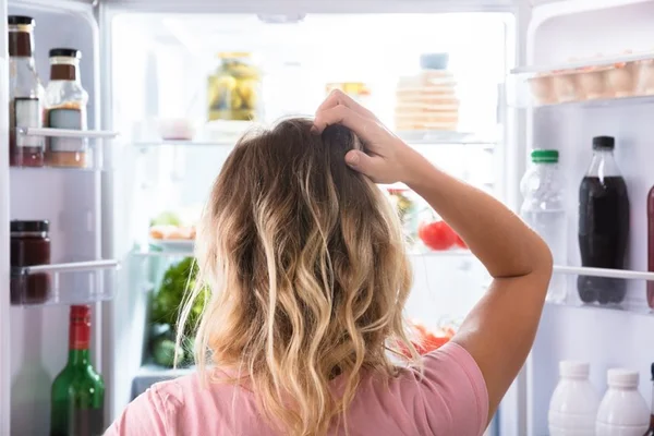 Vontade de comer toda hora? Veja sete dicas para controlar a fome