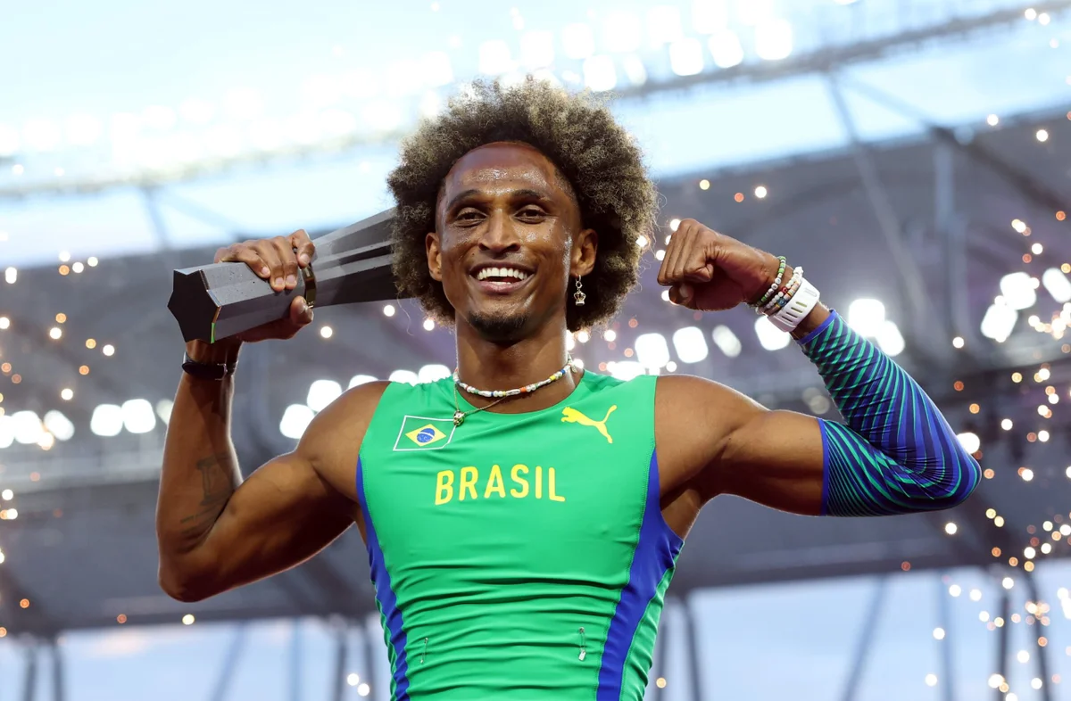 Alison dos Santos foi campeãos dos 400m com barreiras Alison dos Santos foi campeãos dos 400m com barreiras