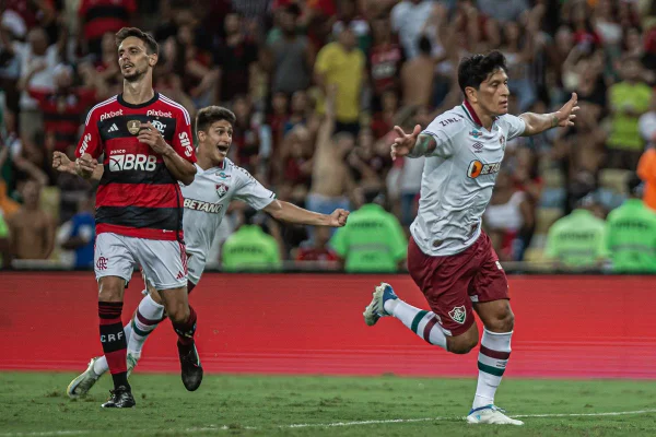 Flamengo e Fluminense fazem jogo de ida da final do Campeonato Carioca