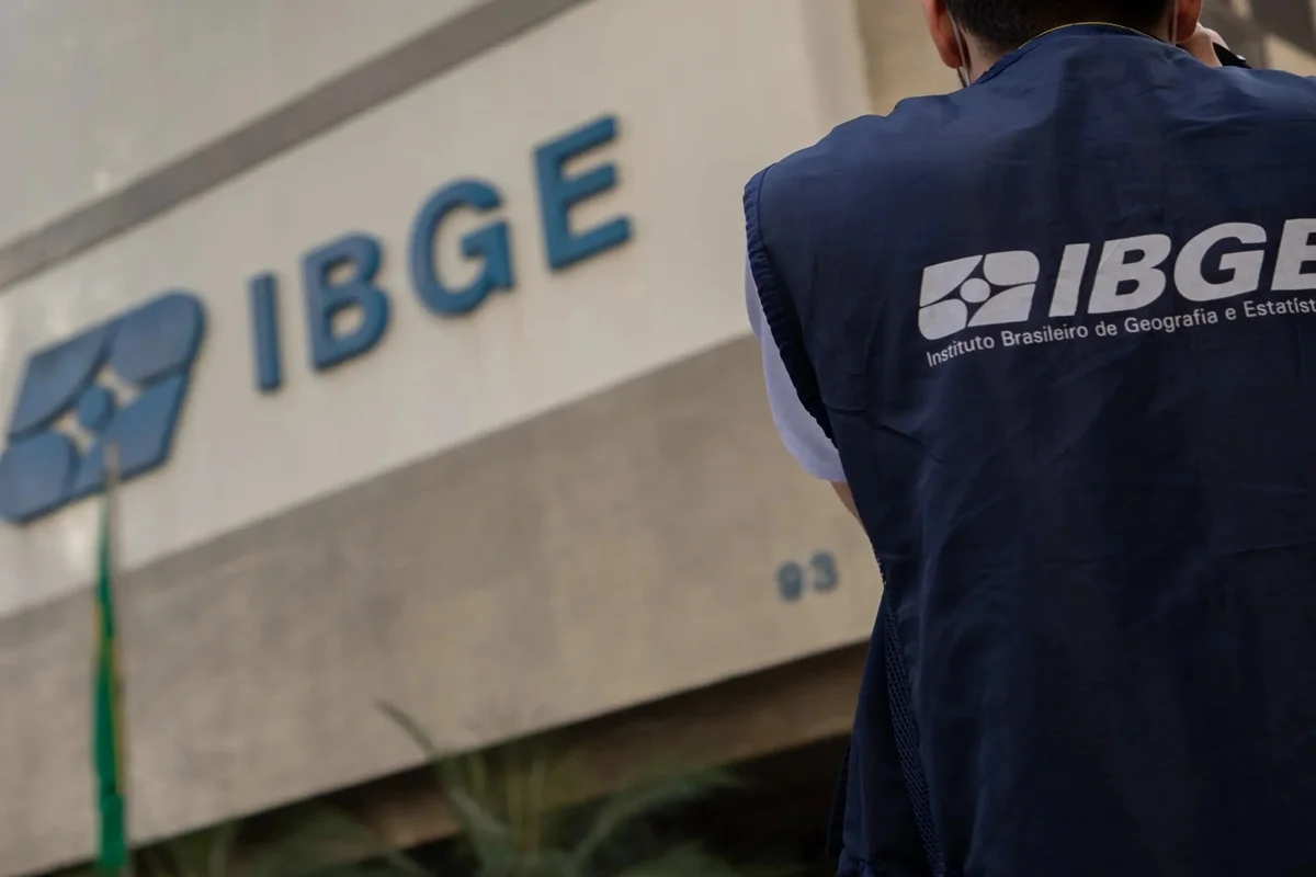 Imagem colorida, Concurso do IBGE temporários: edital iminente com 9.580 vagas- Metrópoles