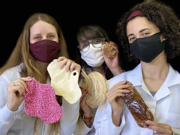 Alunas desenvolvem absorvente biodegradável com custo de R$ 0,02