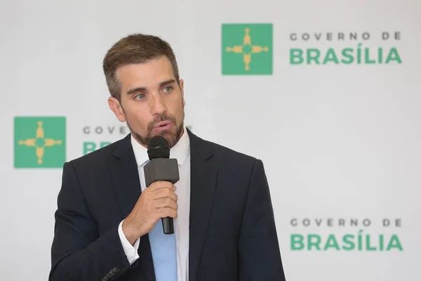 Secretário de Saúde socorre vítima de acidente de trânsito